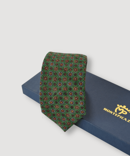 Corbata verde para traje